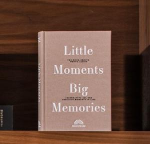 Litet fotoalbum Little Moments Present