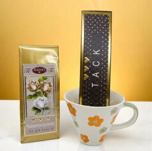 Presentset Tack (mugg, chokladpraliner och te) Present